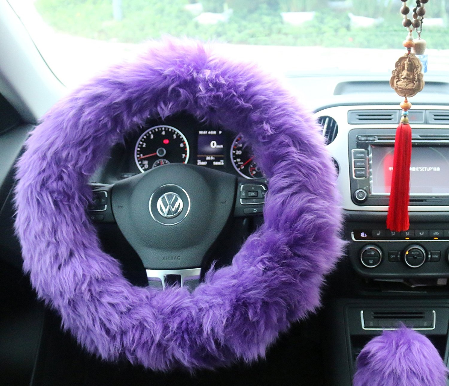 How to Clean a Fuzzy Steering Wheel Cover